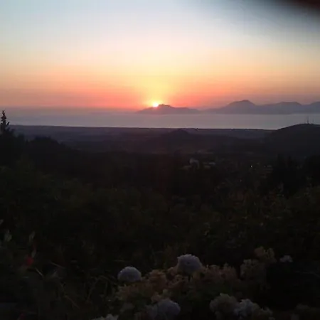 Nyaraló Kos With Patio And Garden *