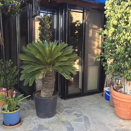 Kos With Patio And Garden Nyaraló